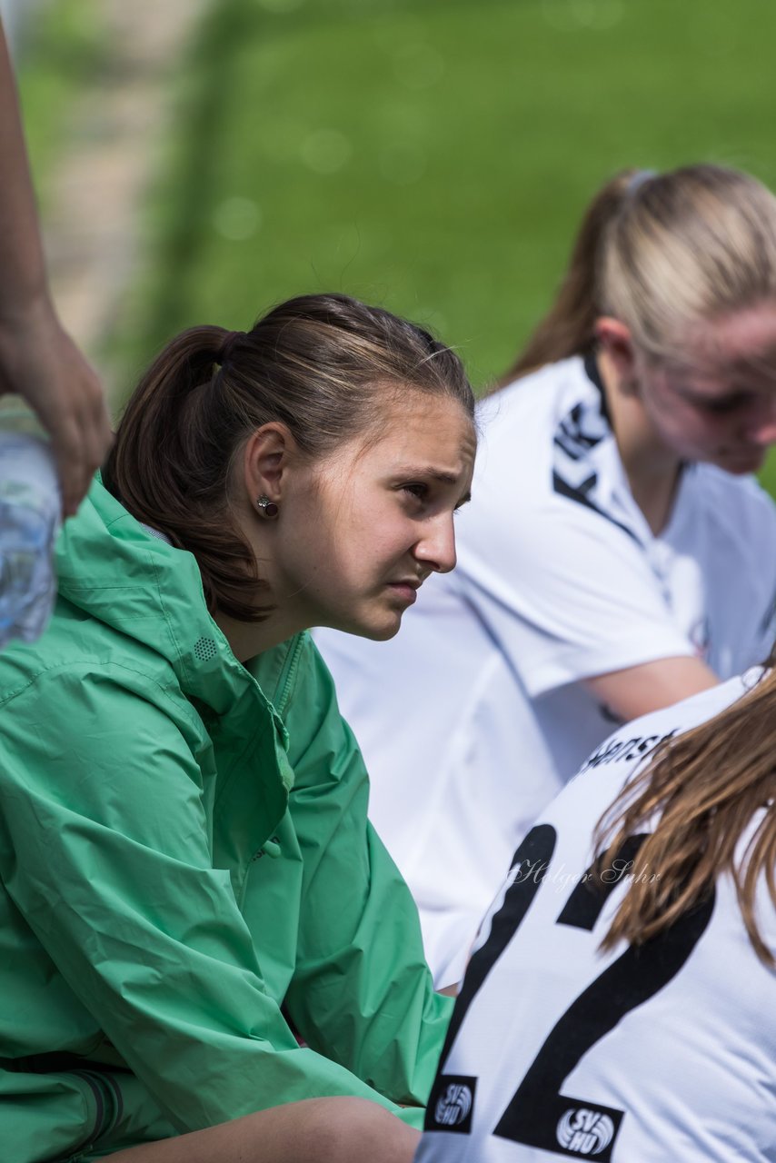 Bild 201 - Frauen SV Henstedt Ulzburg 3 - Bramfeld 3 : Ergebnis: 5:1